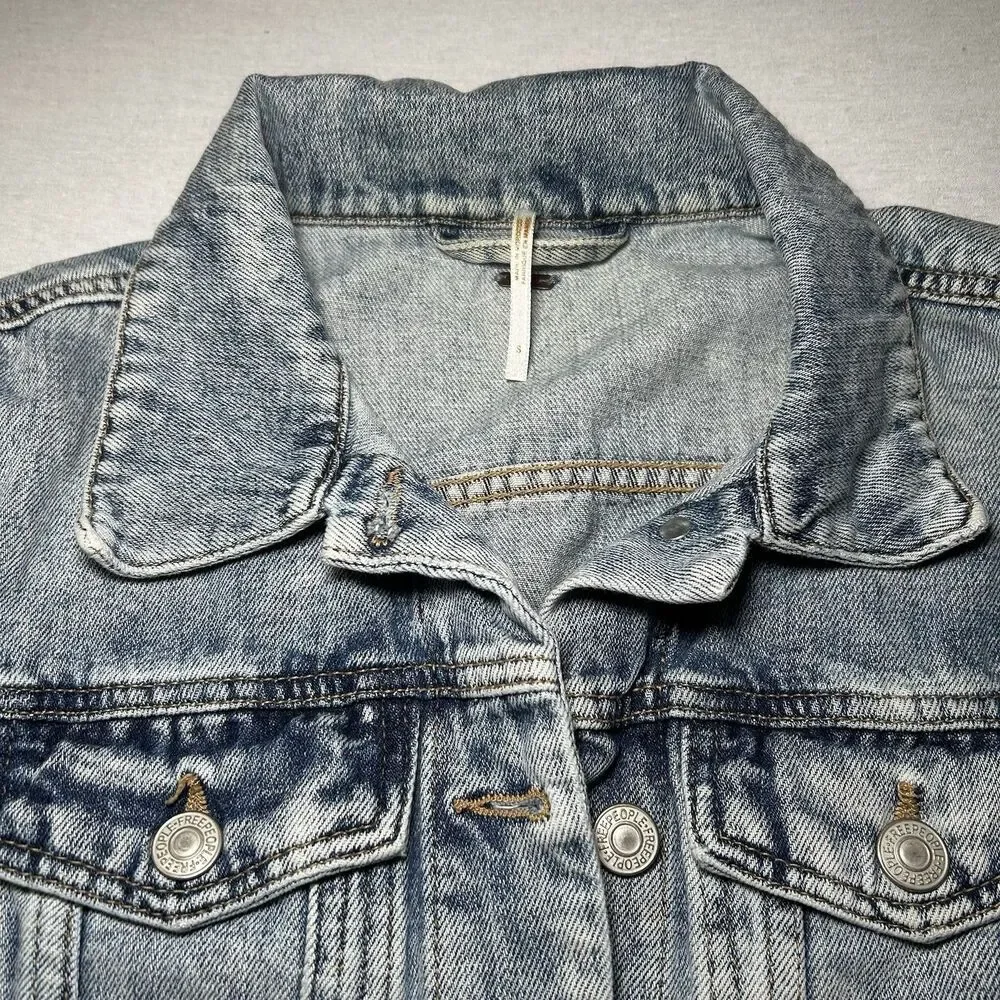 Free People Rumors Denim Jacket – Women’s Size Small - Picture 2 of 5